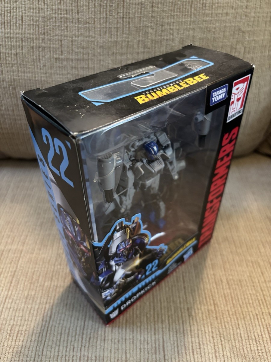Hasbro Transformers Series 22 Deluxe Dropkick & Bumblebee