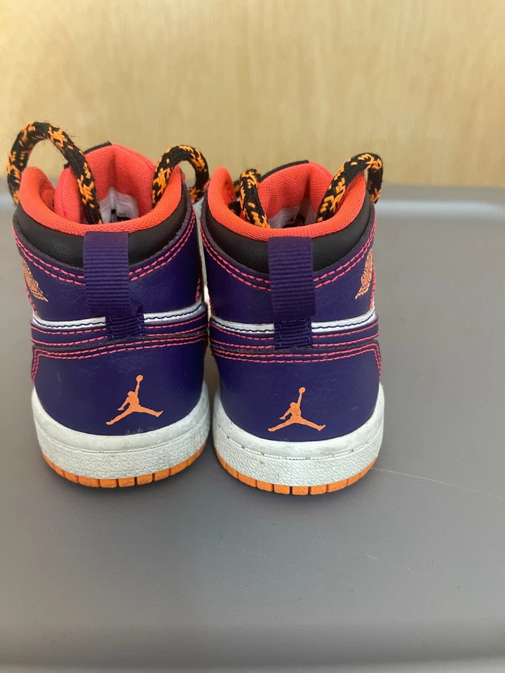 Nike Air Jordan 1 Retro High Little Kids 705303-507 Violet/White Sneakers Sz 7C - Image 4 of 4