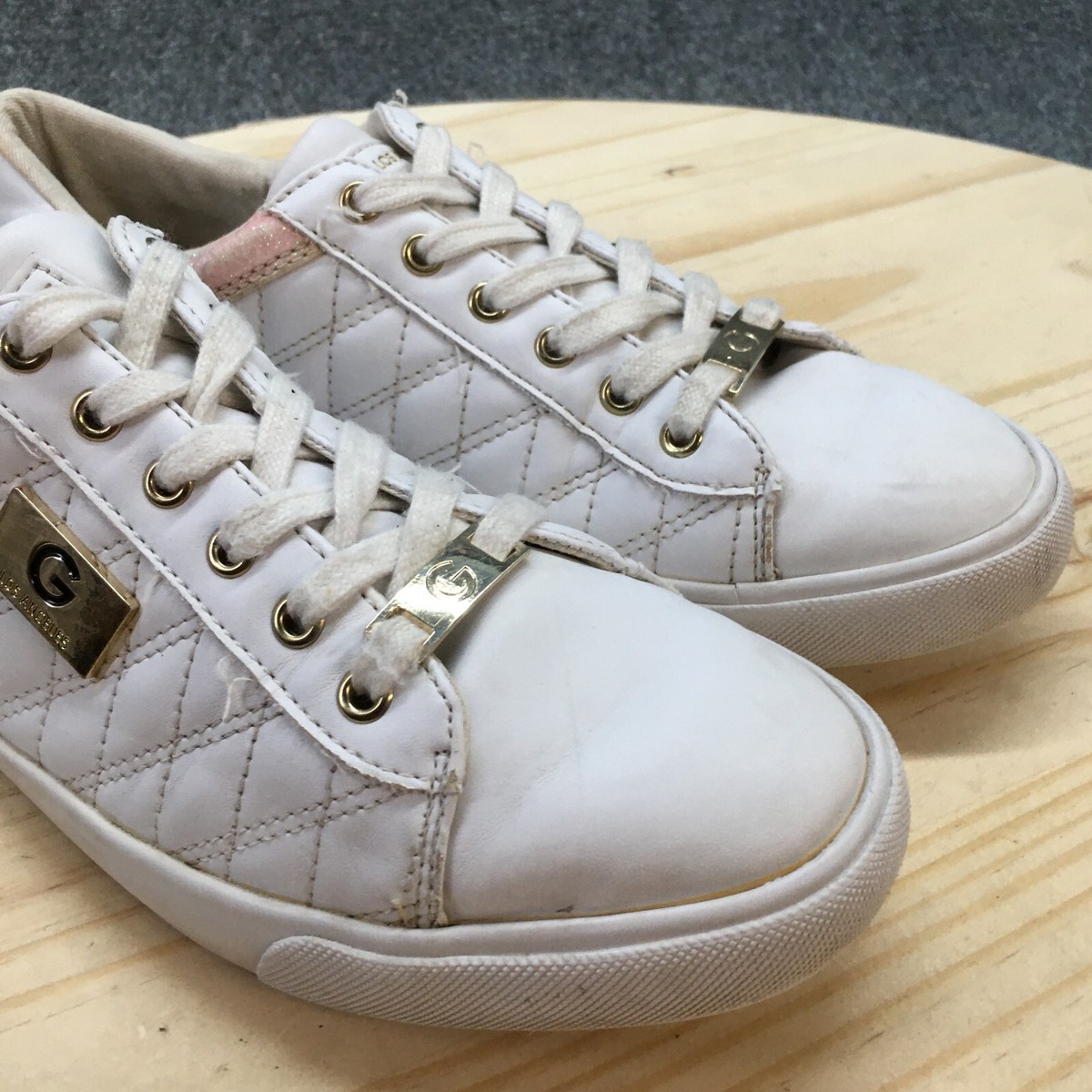 G by Guess Shoes Womens 9 M Marti Casual Sneakers White Faux