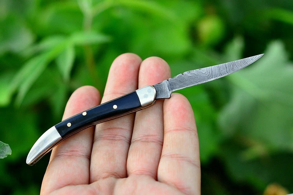 SHARD™ 手工锻造德州牙签大马士革钢折叠口袋刀带鞘 — 第 3/4 张图片