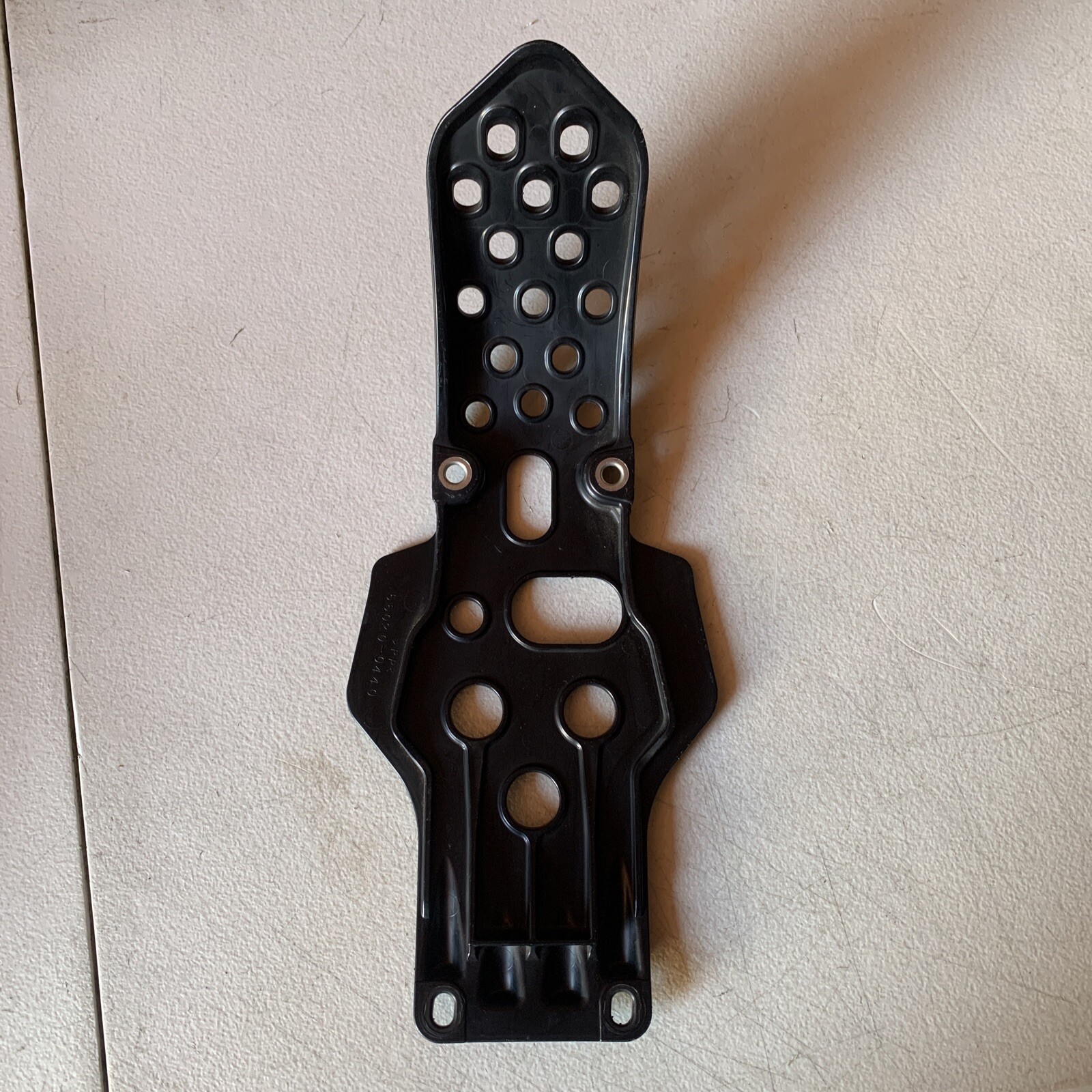 14 Kawasaki Kx450f Kx450 F Lower Engine Guard Fairing 550200440 for