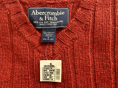 NWT! Abercrombie & Fitch Women's Red Long Sleeve Knit Pullover