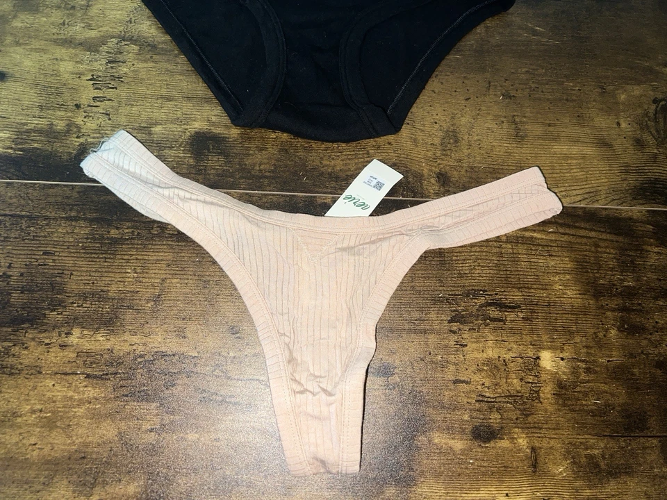 ¡NUEVO CON ETIQUETAS! Lote de 2 Bragas Aerie Real Good Superchill - Bikini Negro - Tanga Tostada - S Foto 2 de 4