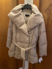 NWT Women’s Donna Karan puffer coat Large