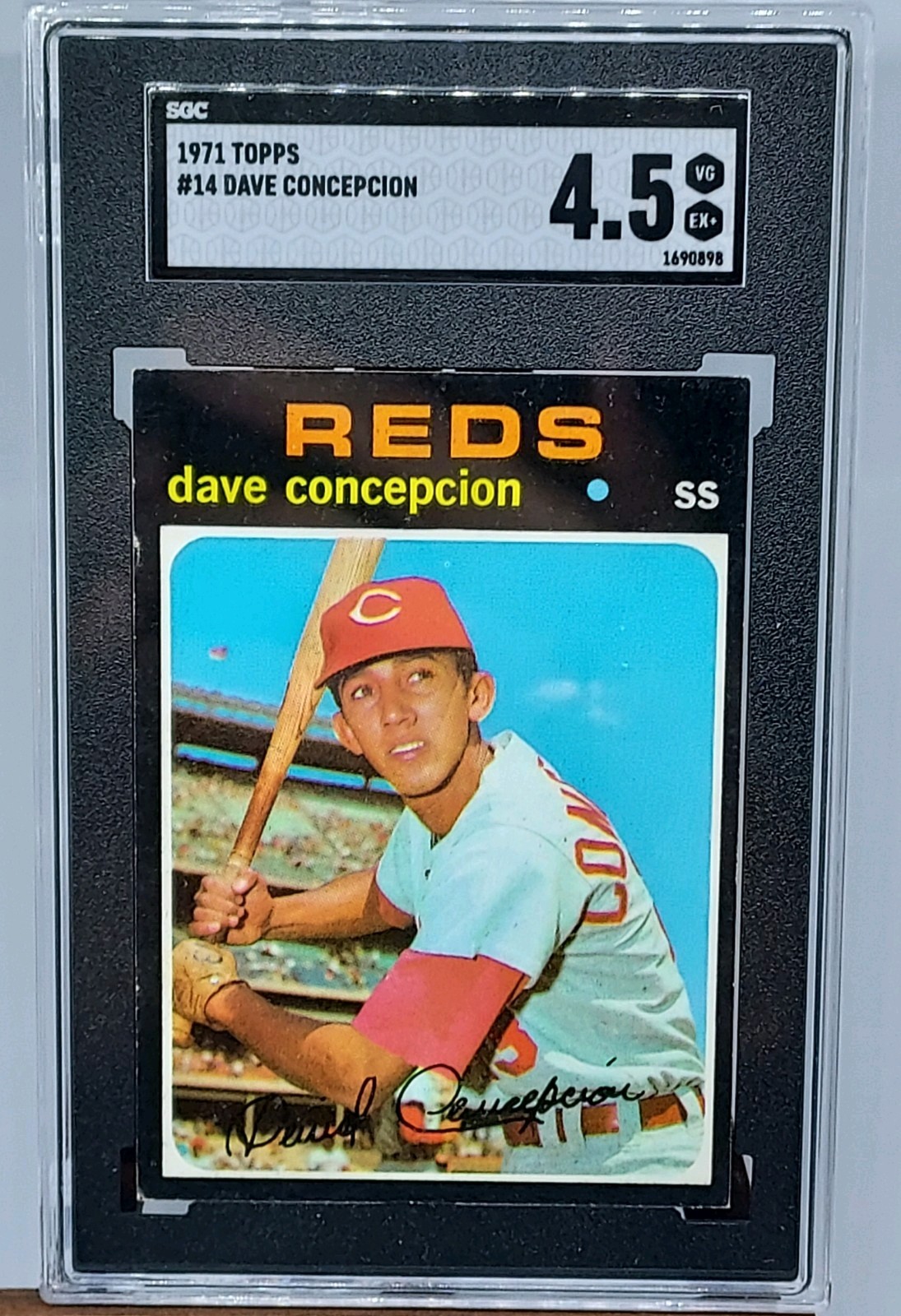 1971 Topps #14 Dave Concepcion Rookie Cincinnati Reds SGC 4.5 VG/EX+