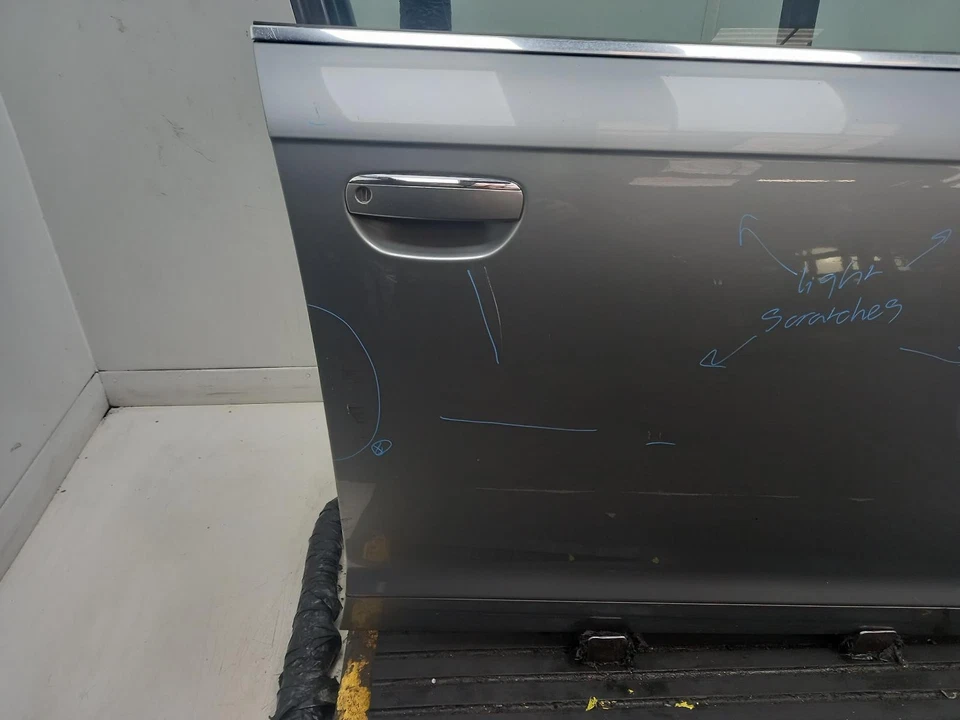 AUDI A6 Right Front Door O/S 2004-2012 Y7G 4 Door Saloon - Image 2 of 4