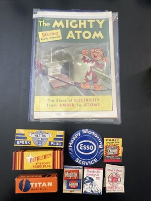 Reddy kilowatt Esso Spark plugs Oil & Gas Matches Button Magazine