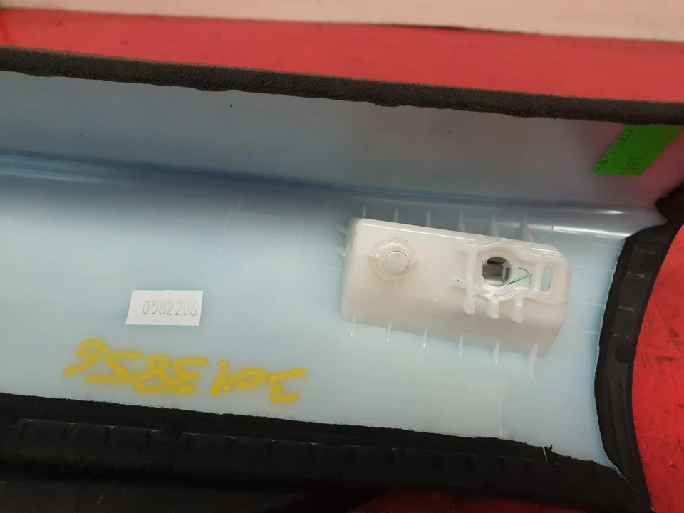 PANEL DE MOLDURA PORSCHE 718 718 CAYMAN 2022 Foto 4 de 4