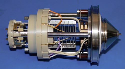 NEW Thermo Fisher LTQ 70005-60255 HCD-SRIG Ion Source Interface 7.5-5mm Cage - Picture 3 of 6