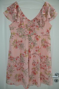 Clockhouse Collection Kleid Tunika Volant Bluse Damen C A Gr 42 Rosa Blumen Neu Ebay 