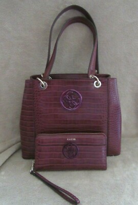 GUESS CC669136 Kamryn Burgundy Croc-Embossed Shopper
