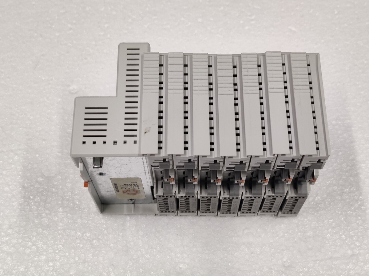 Wago I/O System 750-841 W/ 750-408 / 2 x 750-504 / 2 x 750-650/003