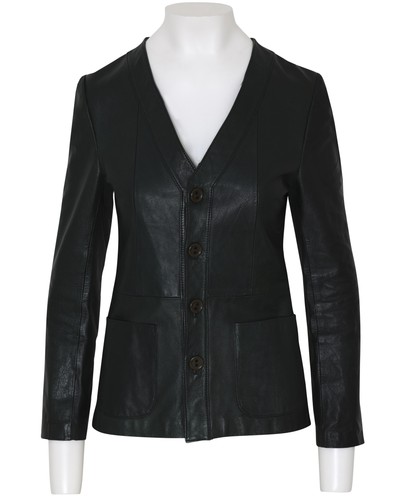 1972–1978, Finnish Lambskin Waist-Seamed Collarless Deep-V Day Jacket