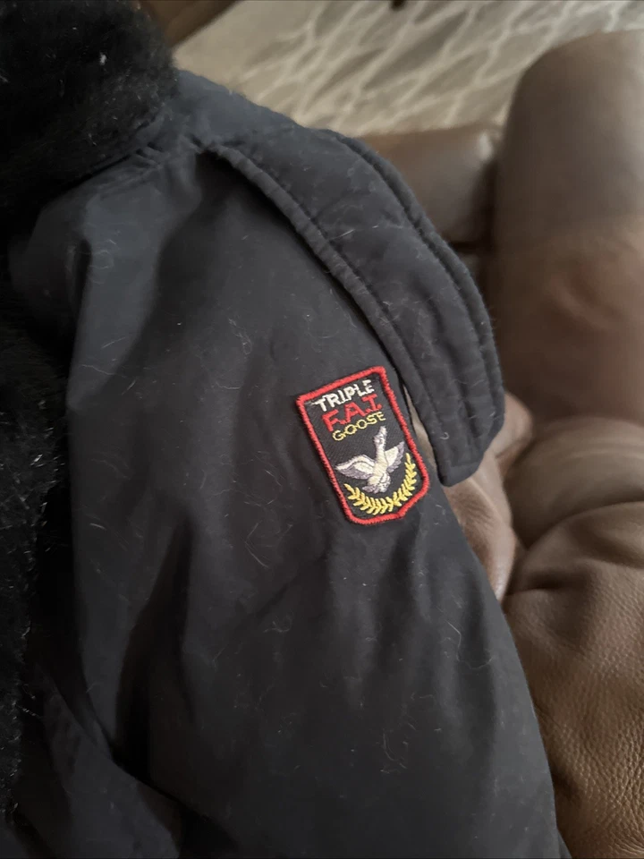 Gabardina Triple Fat Goose vintage años 80 Foto 2 de 4