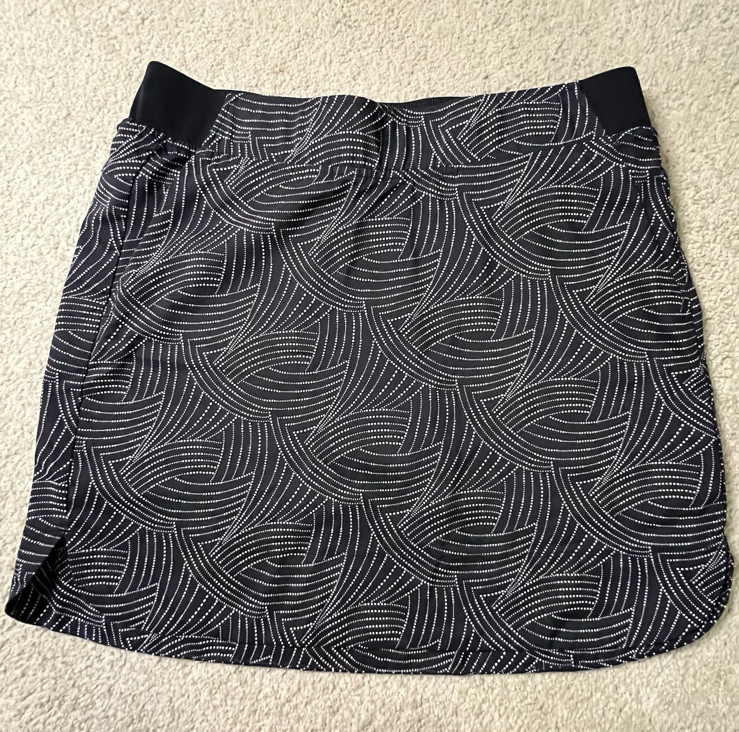 Cypress Club Women's Black/White Geometric Knit Pull-On Skort Pockets M
