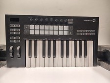 Novation Launchkey 25 MK3 Electric Keyboard MIDI 