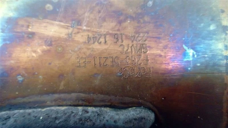 2015-2016 FORD EDGE COLETOR DE ESCAPE CONVERSOR F2GZ5E212A - Imagem 3 de 4