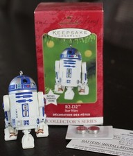 2001 HALLMARK KEEPSAKE R2-D2 STAR WARS COLLECTORS SERIES  KEEPSAKE ORNAMENT NIB