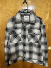 Women s Boston Traders Flannel Longsleeve Small Button Up Multi Color