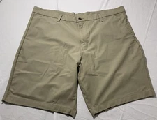 Swiss Tech  Khaki Mens Shorts Sz 42 Chino Flat Front Polyester