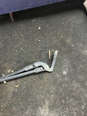 Toyota AYGO Mk2 2020 Front Wiper Arm W000039397 for sale online | eBay