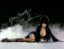 CASSANDRA ELVIRA MISTRESS autographed Photo Reprint, Fridge Magnet,Decal C159