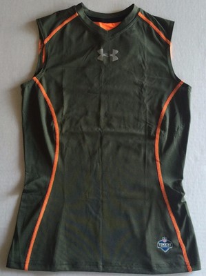 under armour fitted sleeveless shirt