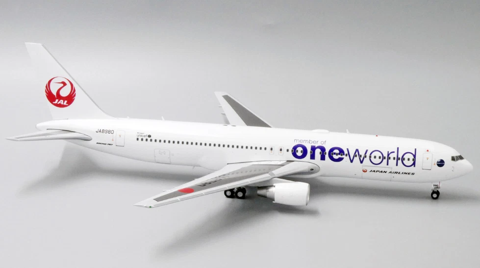 1:200 JC Wings JAPAN AIRLINES oneworld BOEING 767-300 Airplane Diecast Model