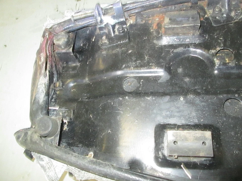 Assento SUZUKI TM75 1974 - 1976 TS75 COLT 1975 - 1977, 45100-26600-865 - Imagem 4 de 4