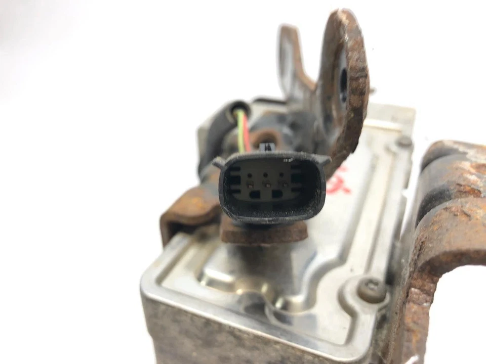 Chevrolet Volt 2016-2019 híbrido calefacción refrigerante bomba de intercambio OEM 22816851 Foto 3 de 4