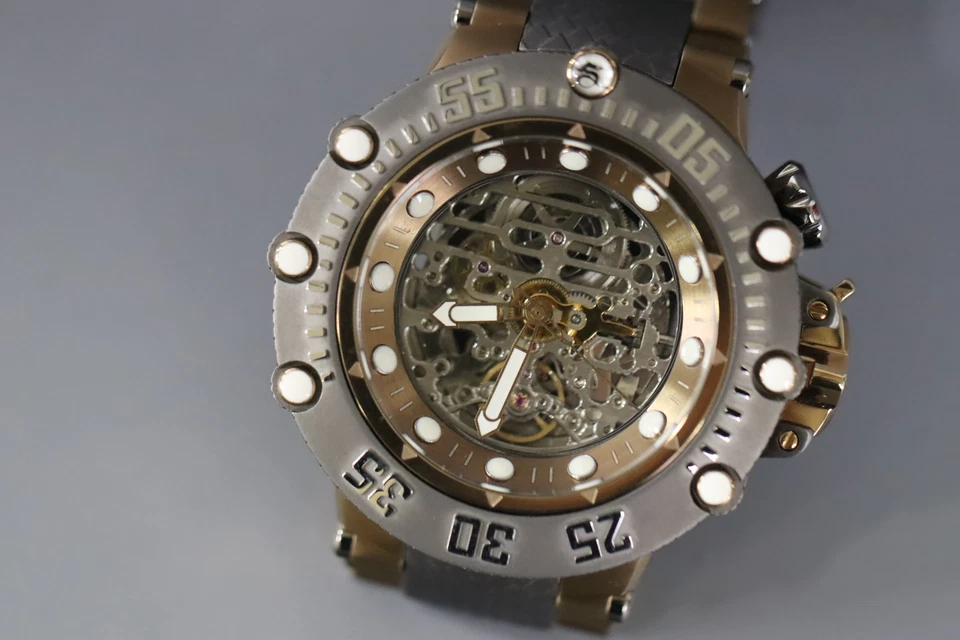 INVICTA Subaqua Hombre 52mm Acero Inoxidable Titanio Dial 7500 Automático 36653. Foto 2 de 4