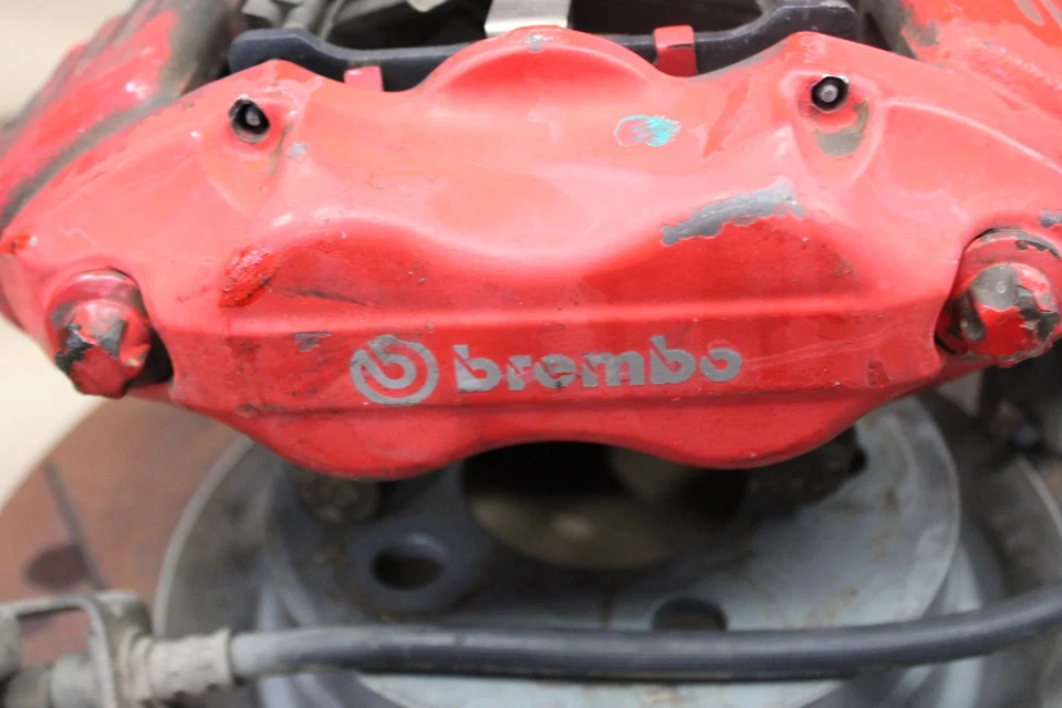 05-20 Dodge Challenger Charger 300 SRT SRT8 Scat 392 rojo Brembo pinza rotor Foto 2 de 4