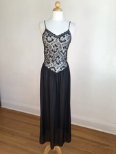STUNNING VTG UNDERCOVER WEAR Black  White Nylon  Lace Full-length Nightgown S