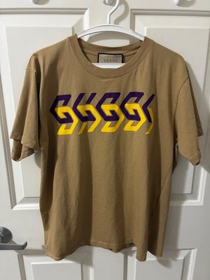 GUCCI MIRROR LOGO CAMEL T-SHIRT WITH PURPLE & YELLOW DESIGN (SIZE XS OVERSIZED)