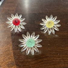 Swarovski Set of 3 Marguerite Daisy Flowers Red Yellow Green
