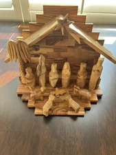 VINTAGE Olive Wood Hand Carved w/Folding Nativity,Manger,Crèche BETHLEHEM 11 pcs