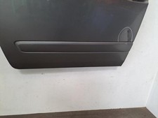 Porte avant et accessoires Kia CARNIVAL