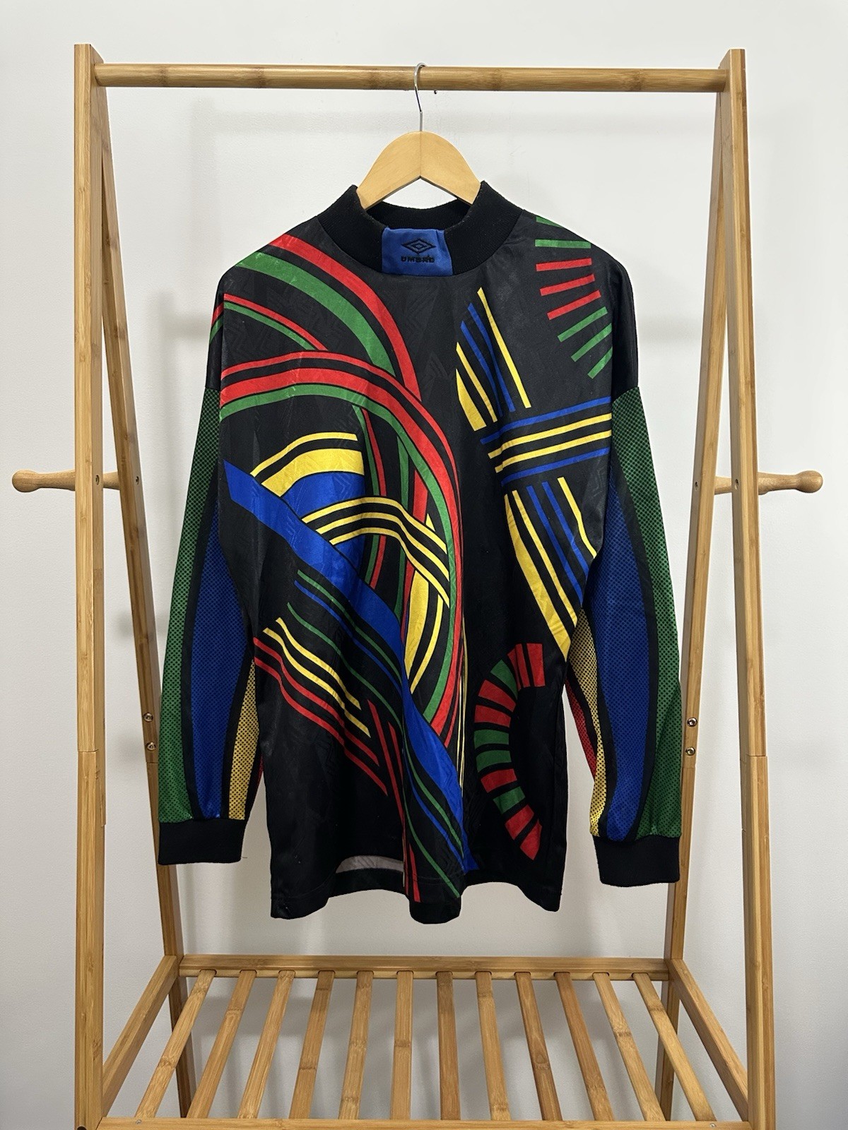 VTG 90s Umbro Bold Abtract Art Fulbol Soccer Goalie Long Sleeve Jersey L USA