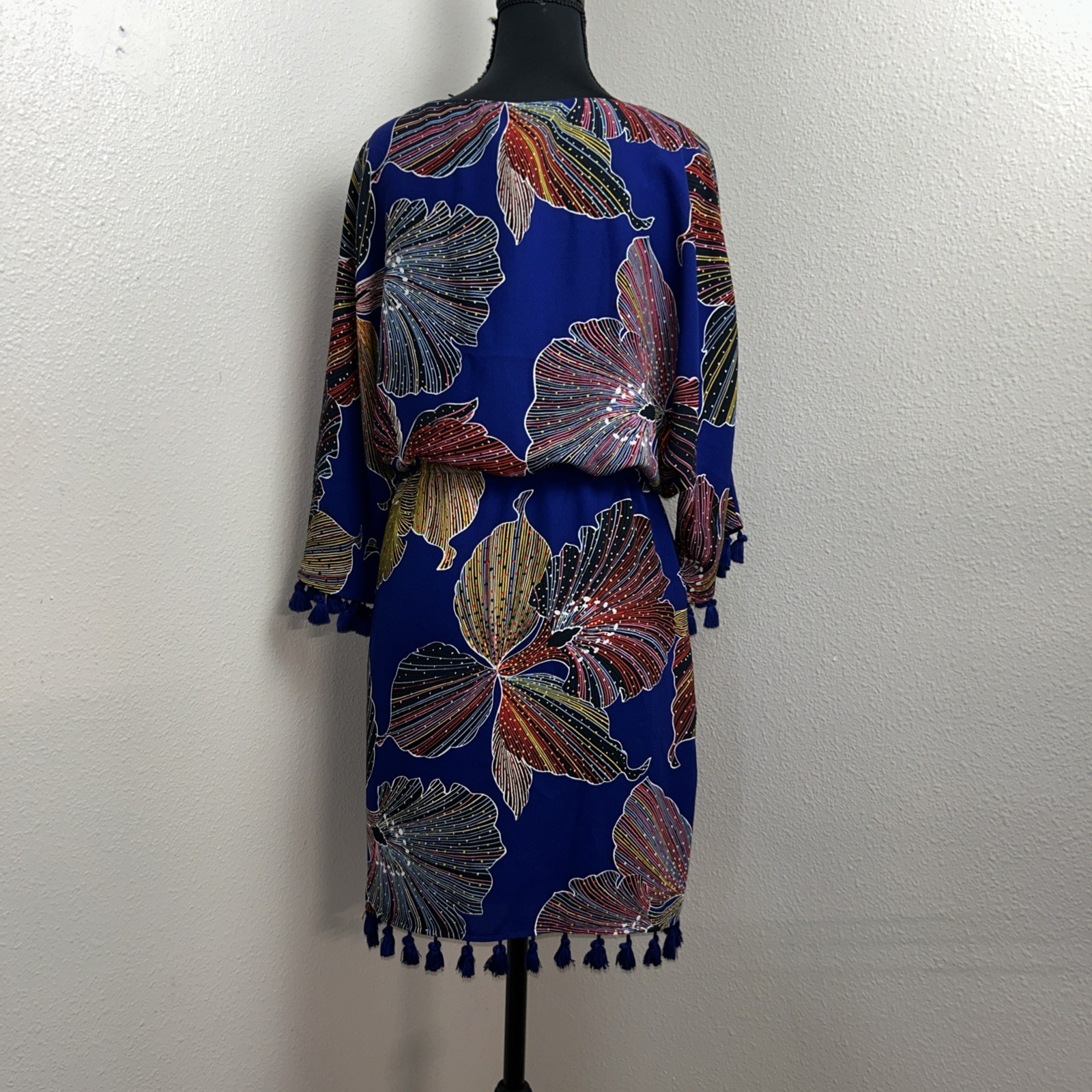 Trina Turk Dress Women's 6 Blue Floral Tie Waist Tassel Detail Beach Vacation