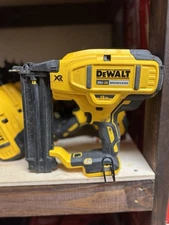 DEWALT 20V MAX XR 18-Gauge Brad Nailer (Tool Only) - DCN680B