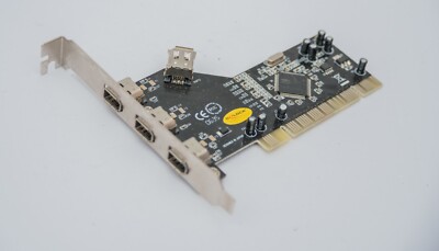 PCI FireWire Karte von Delock, 3 externe Ports, 1 interner Port  für Videokamera