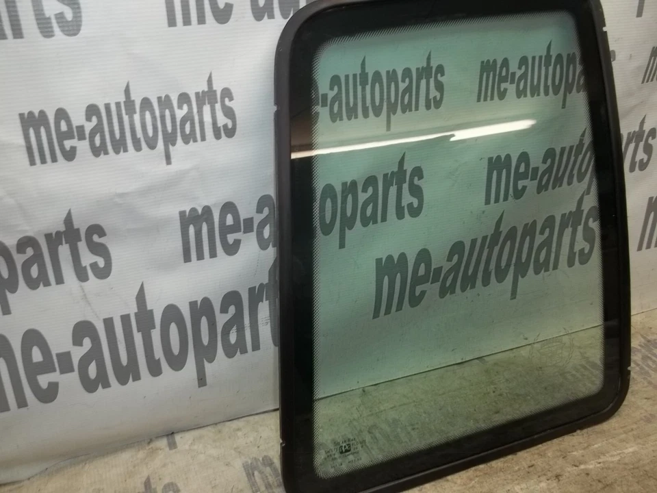 Cuarto de vidrio trasero derecho techo blando vinilo Deville Fleetwood 89-93 cupé tracción delantera OEM Foto 3 de 4