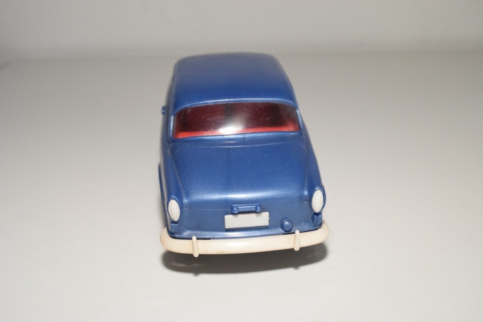Volvo Finlandaise en plastique vintage - Collection