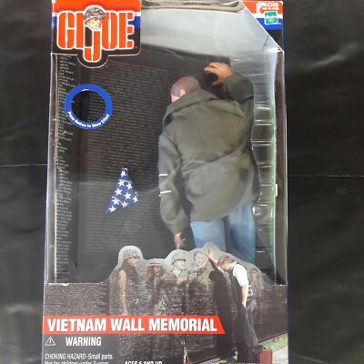 Hasbro GI Joe Classic Collection Vietnam Wall Memorial 81585 Action Figure 