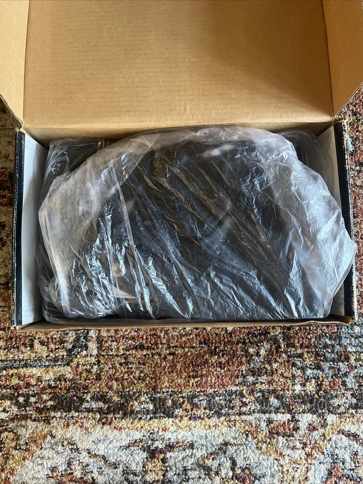 Sujetador máscara delantera Lebra 1983-1984 Ford Mustang con parte de alerón # 55085-01 vintage Foto 3 de 4