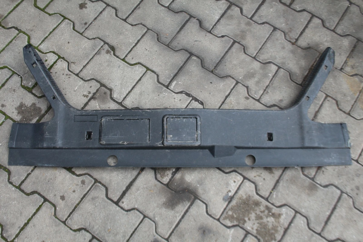 ORIGINAL Mercedes W124 Abschlussblech Kofferraumverkleidung