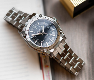 Bulova Precisionist Icon 40mm Steel Mens Watch Grey Date Sapphire