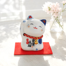 Japanische Maneki Neko Gl&uuml;ckskatze Figur "Geld" blau wei&szlig; Keramik Yakushigama