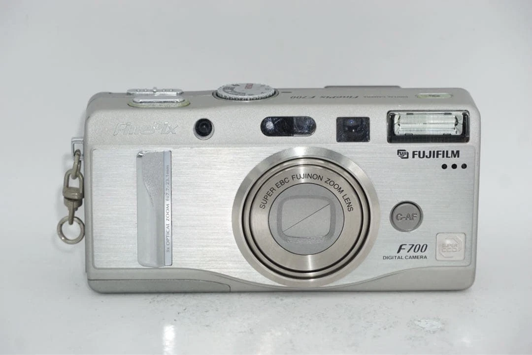 Fujifilm FinePix F700 Digital Cameras for Sale - Shop New & Used
