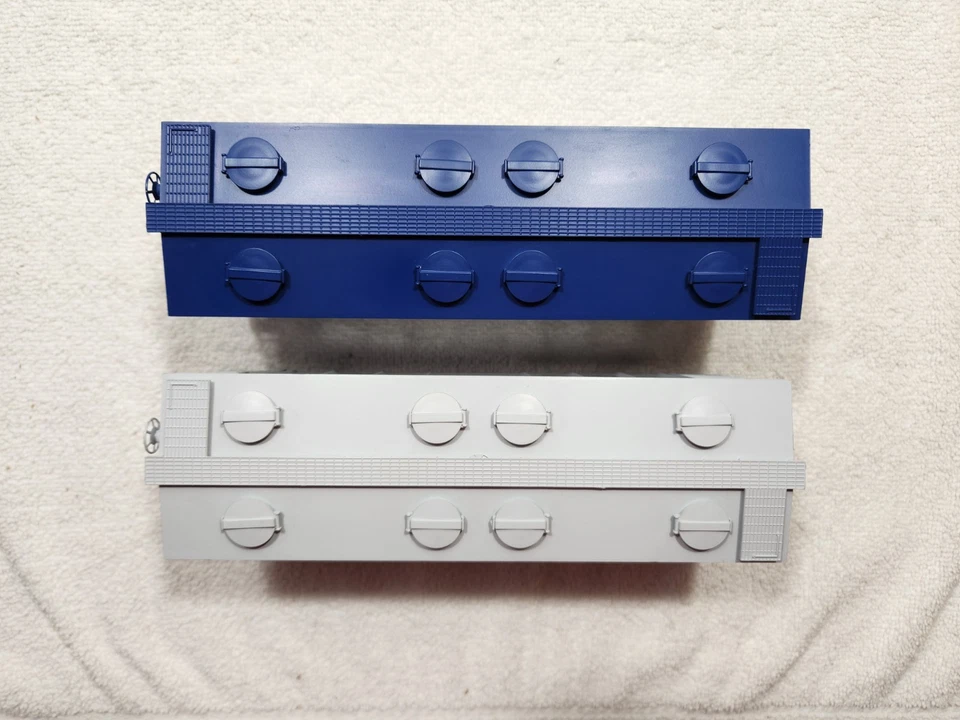 Weaver Lot of 2 O Scale PS-2 Covered Hoppers Golden West Servce Norfolk Southern - Image 4 of 4